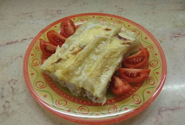 Каннеллони с фаршем со сливками и сыром в духовке