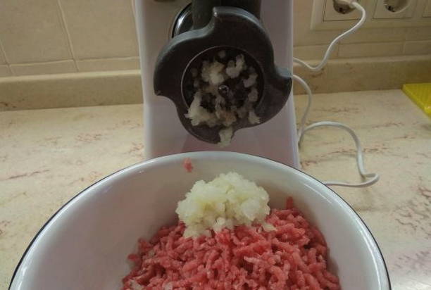 Каннеллони с фаршем со сливками и сыром в духовке