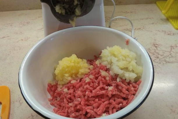 Каннеллони с фаршем со сливками и сыром в духовке