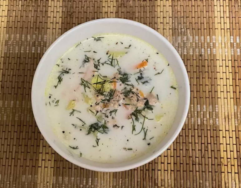 Суп с горбушей и сливками
