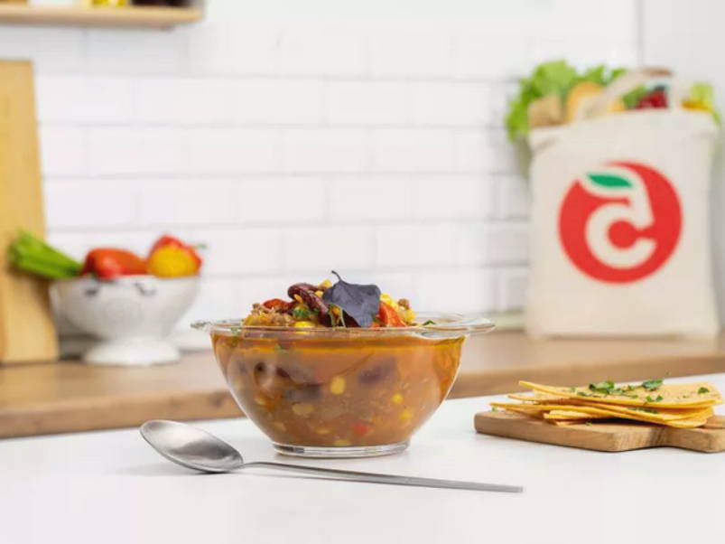 Мексиканский суп с фасолью и кукурузой