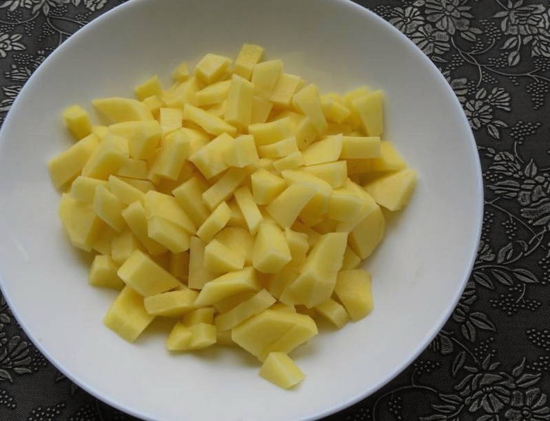Суп со свининой, гречкой и картошкой