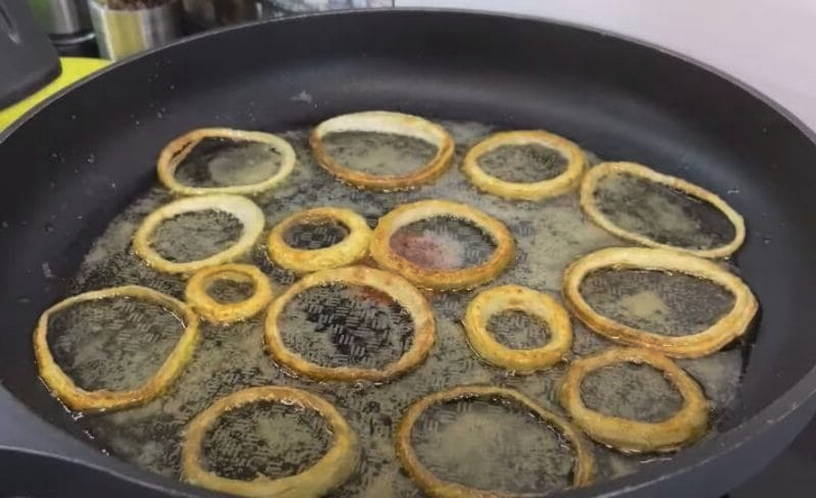 Салат «Жар птица» с опятами и курицей и корейской морковкой