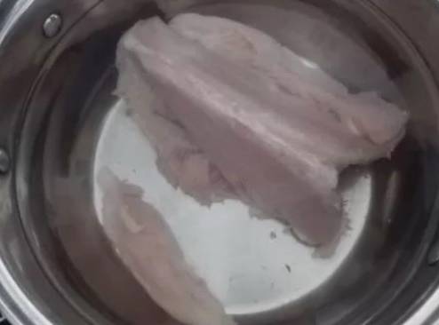 Суп из брокколи и цветной капусты с курицей