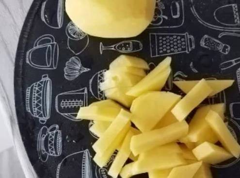 Суп из брокколи и цветной капусты с курицей