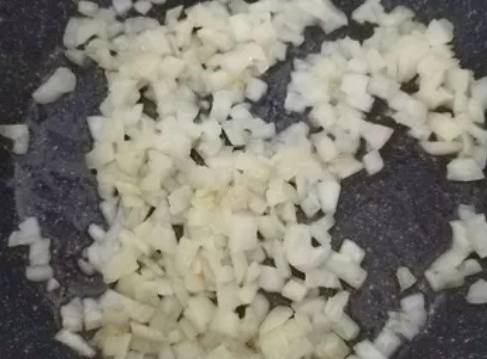 Суп из брокколи и цветной капусты с курицей