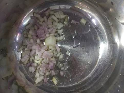 Суп с гречкой и тушенкой