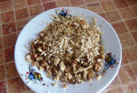 Салат «Восторг» с копченой курицей