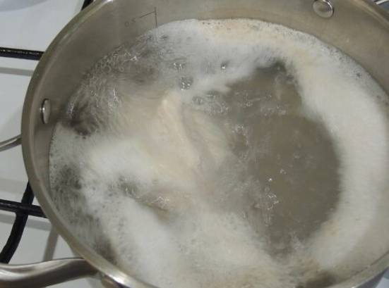 Салат «Виноградная гроздь» с курицей и грецкими орехами