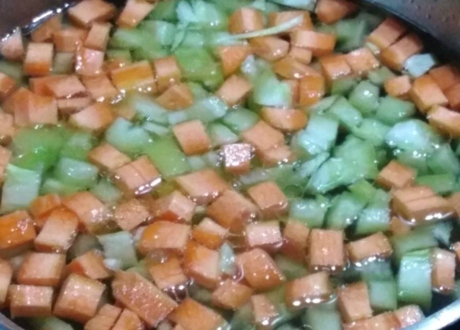 Суп с курицей и кукурузой консервированной