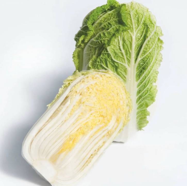 Салат из китайской капусты с огурцами и яйцом
