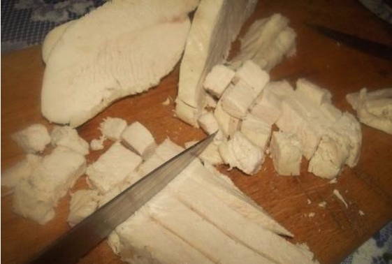 Салат «Зодиак» с курицей и грибами