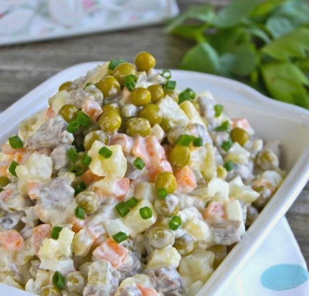 Салат «Зимний» с мясом классический