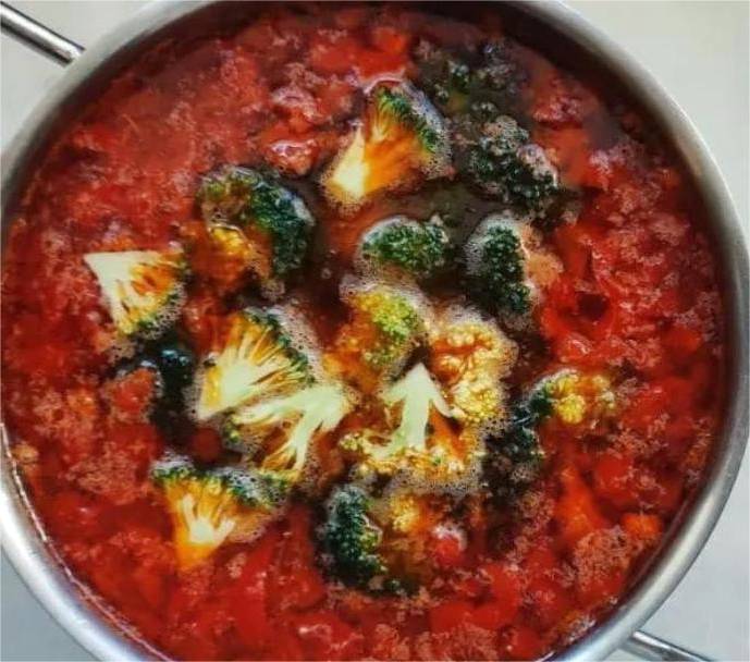 Диетический суп с брокколи и курицей