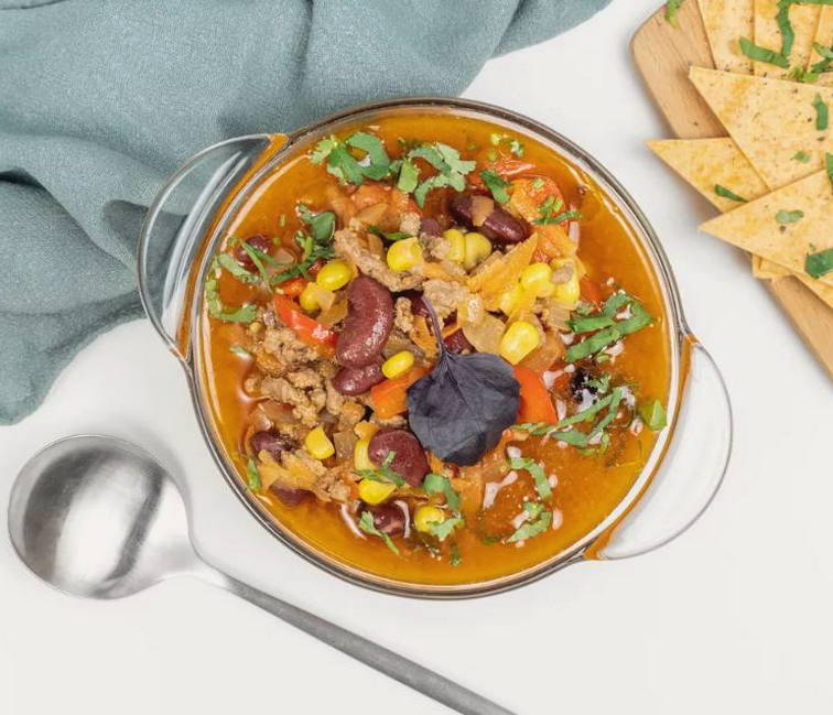 Мексиканский суп с фаршем, фасолью и кукурузой