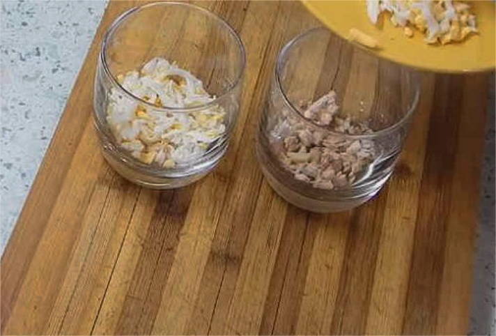 Салат «Графский» с черносливом и грецкими орехами