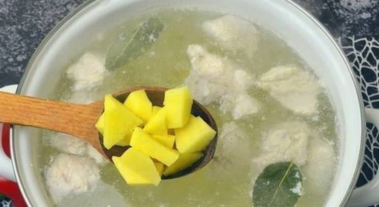 Суп с индейкой и чечевицей