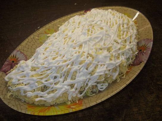 Салат «Виноградная гроздь» с курицей