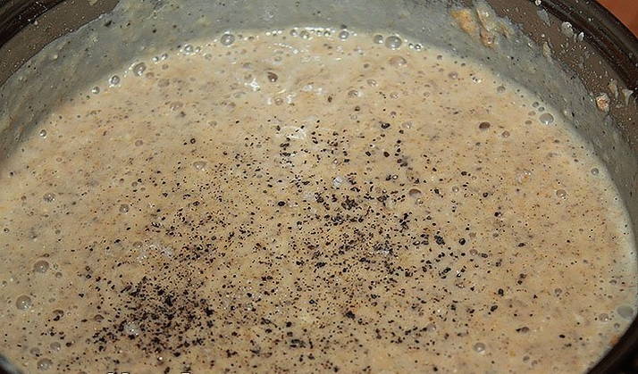 Суп-пюре с шампиньонами, картофелем и плавленым сыром