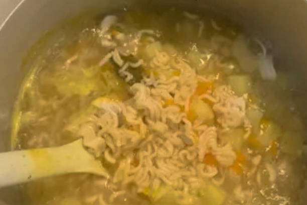 Суп с дошираком и курицей