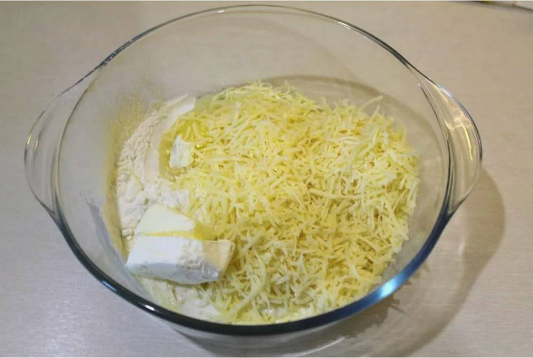 Сырные шарики в духовке