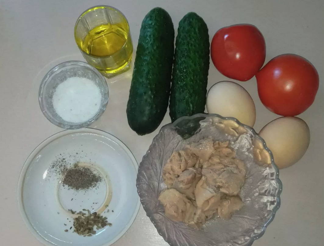 Салат из консервированной печени минтая с яйцом