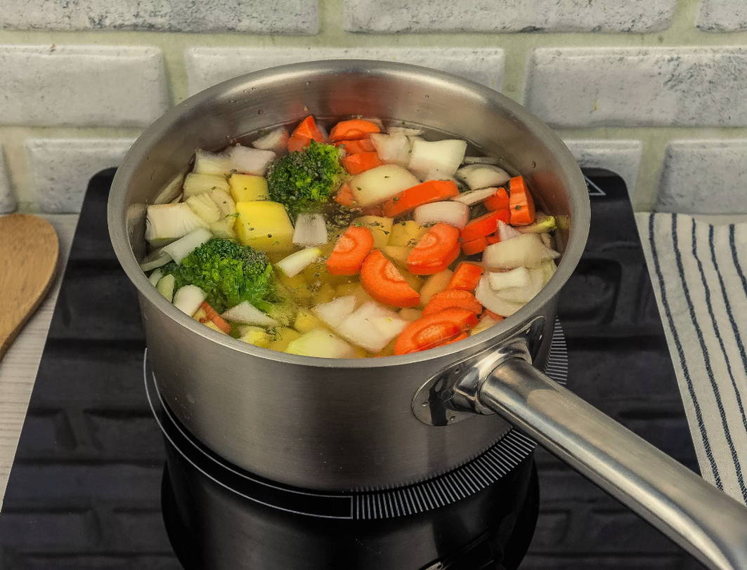 Суп-пюре с брокколи и сыром