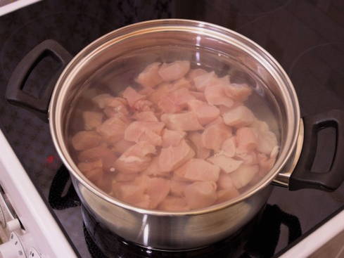 Суп с яичными блинчиками и курицей