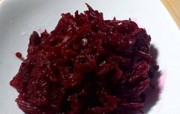 Салат из свеклы с яйцом