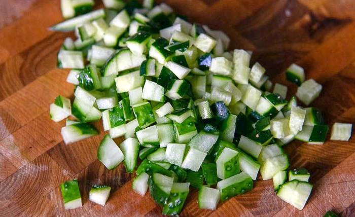 Салат из печени трески с яйцом