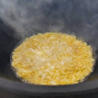 Макароны с фаршем в казане