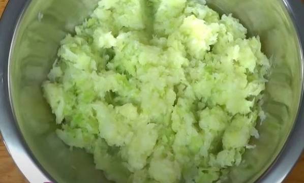 Котлеты из капусты белокочанной на сковороде