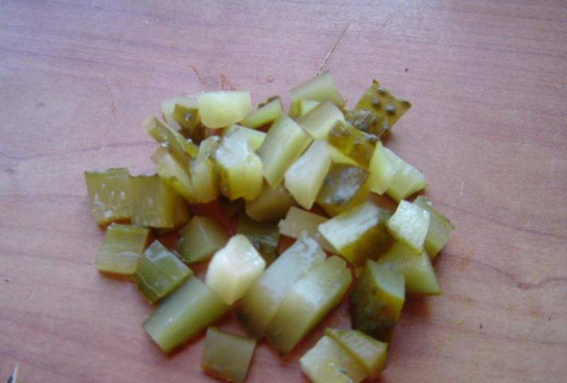Салат из вареной свеклы с яйцом