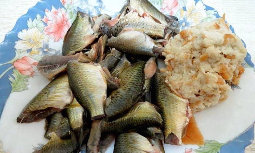 Рыбные котлеты из речной рыбы