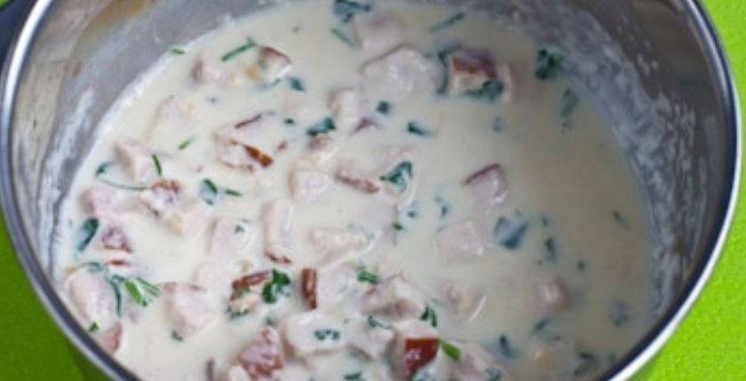 Макароны с копченой курицей