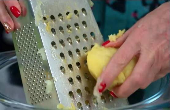 Котлеты из фарша с картошкой