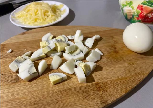 Салат из стручковой фасоли с яйцом