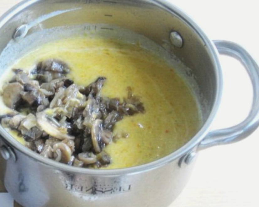 Суп-пюре с курицей и грибами