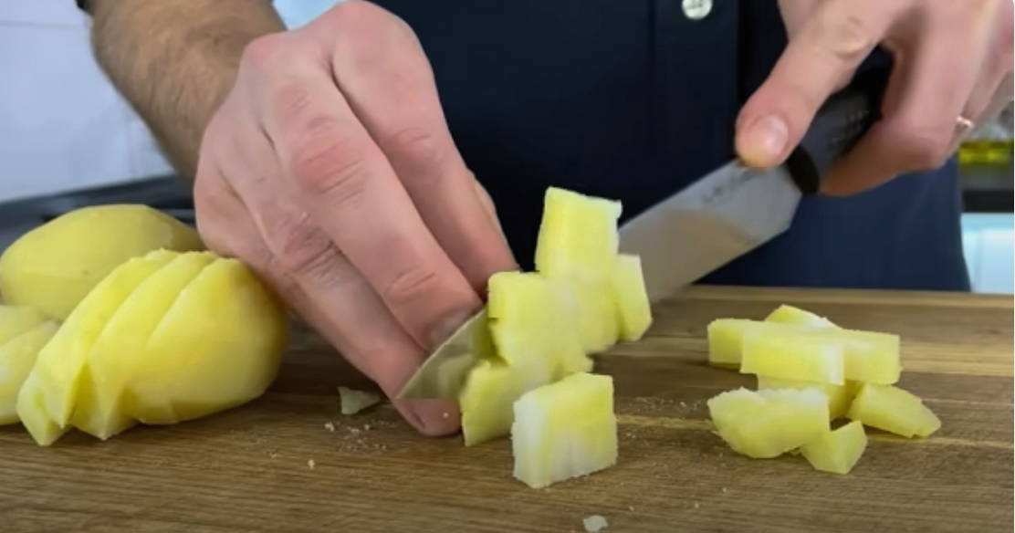 Салат «Жар птица» с опятами и курицей, как в Ленте