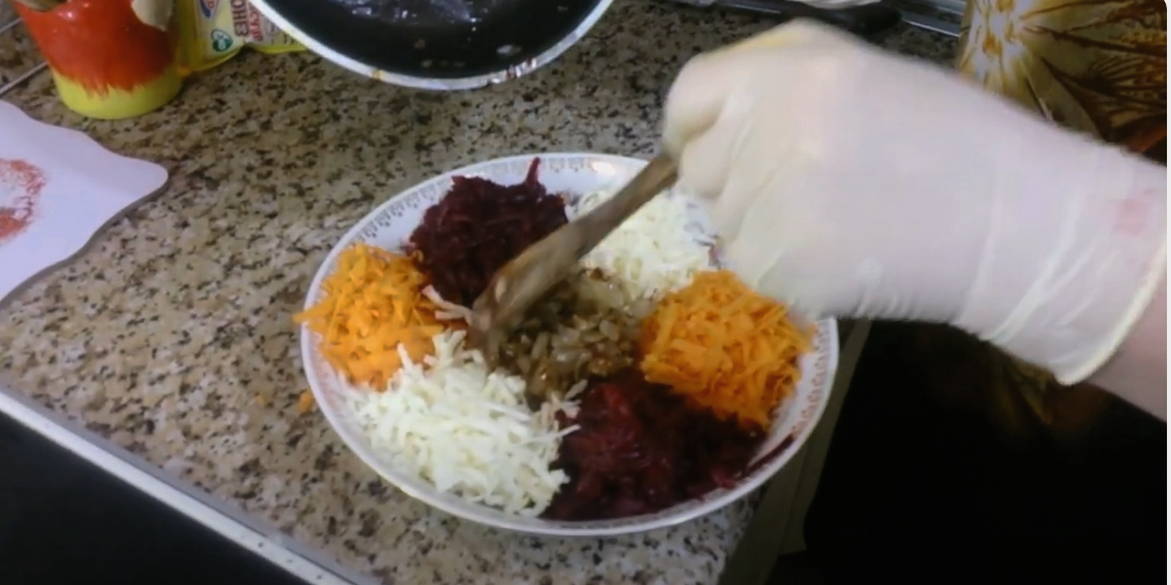 Салат «Ералаш» со свёклой