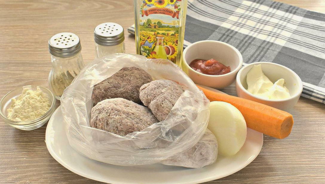 Сочные замороженные котлеты в духовке