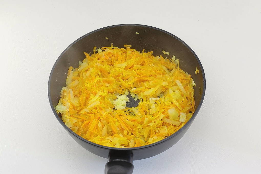 Печеночные котлеты из говяжьей печени на сковороде