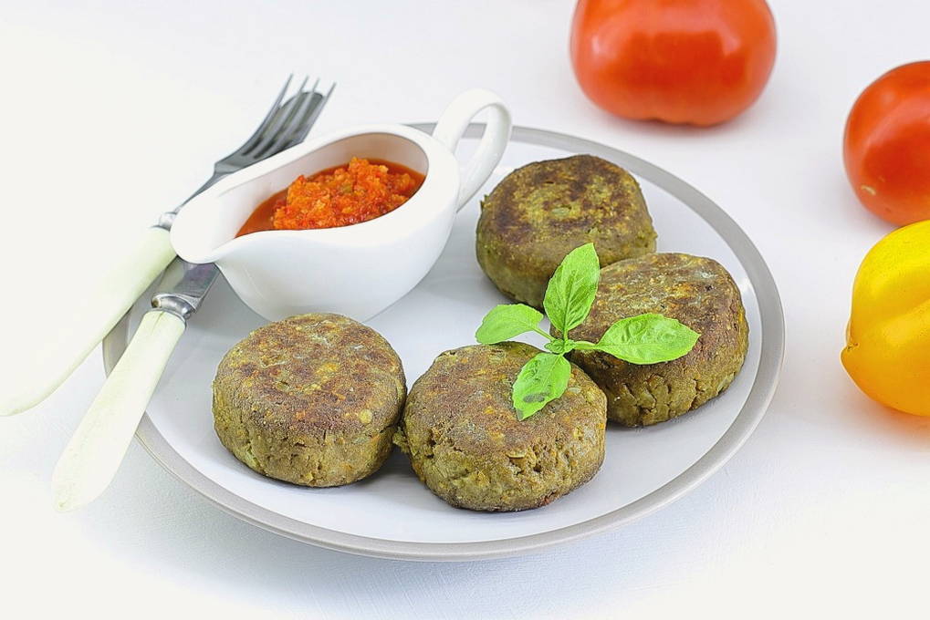 Печеночные котлеты из говяжьей печени на сковороде