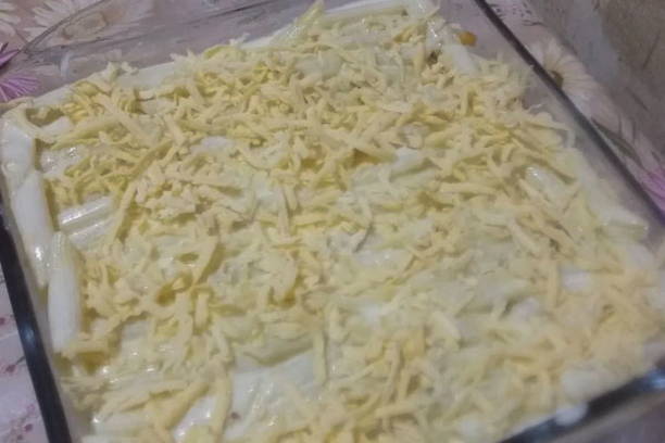 Макароны с тушенкой в духовке