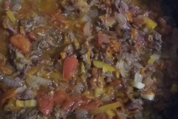 Макароны с тушенкой в духовке