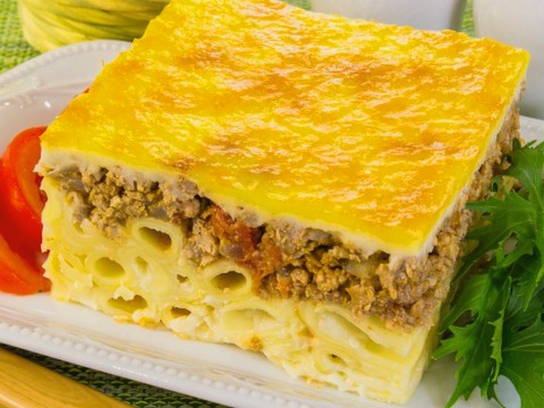 Макароны с фаршем и сыром в духовке