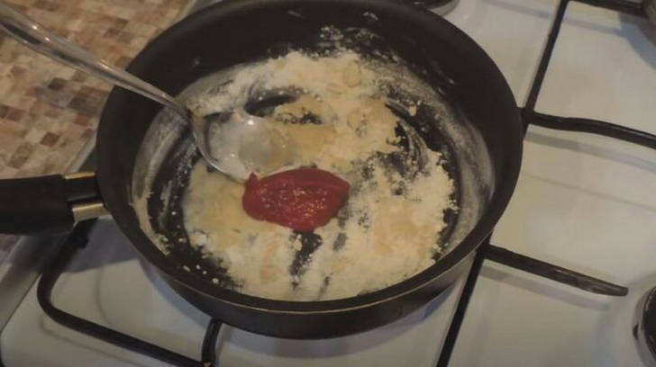 Томатный соус для котлет