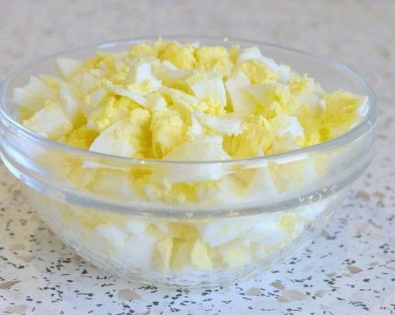 Жареные макароны с яйцом