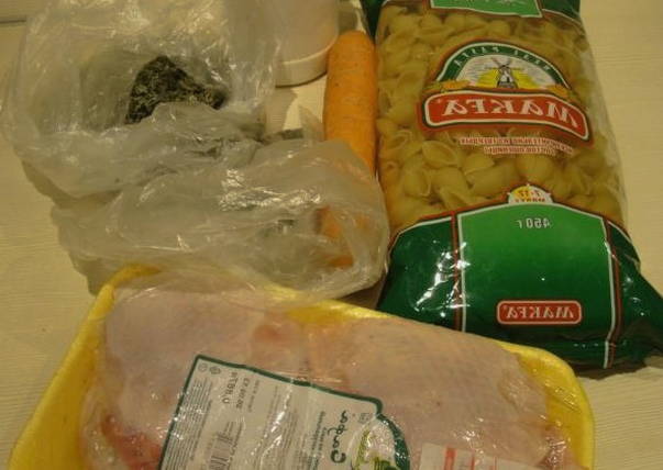 Макароны с курицей в казане