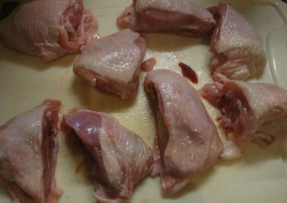 Макароны с курицей в казане